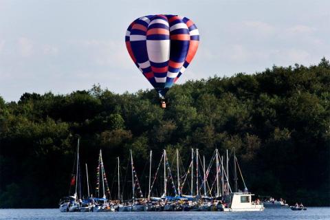 Lake Arthur Sailing Club Race / Raft Up 